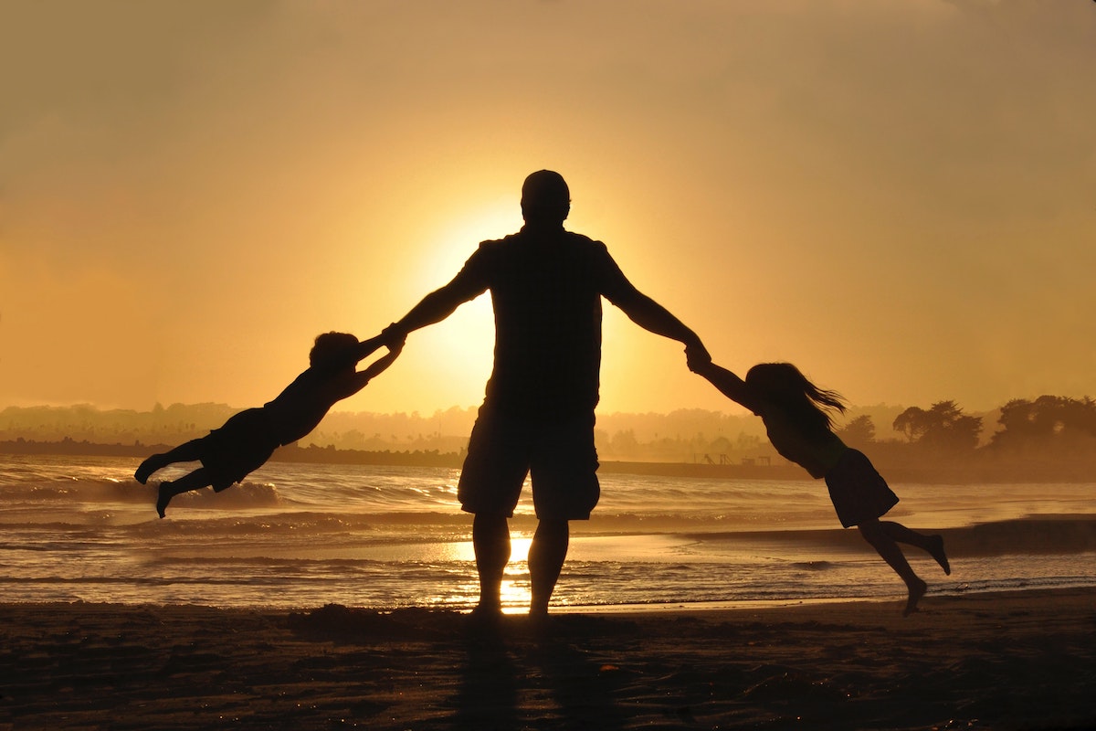 Read more about the article Help Us Celebrate Dads in June